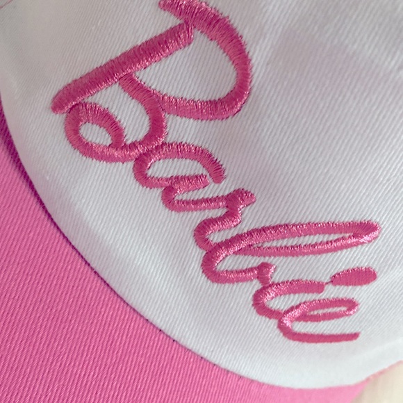 Barbie Trucker Hat NWT Excellent Condition - Picture 10 of 11